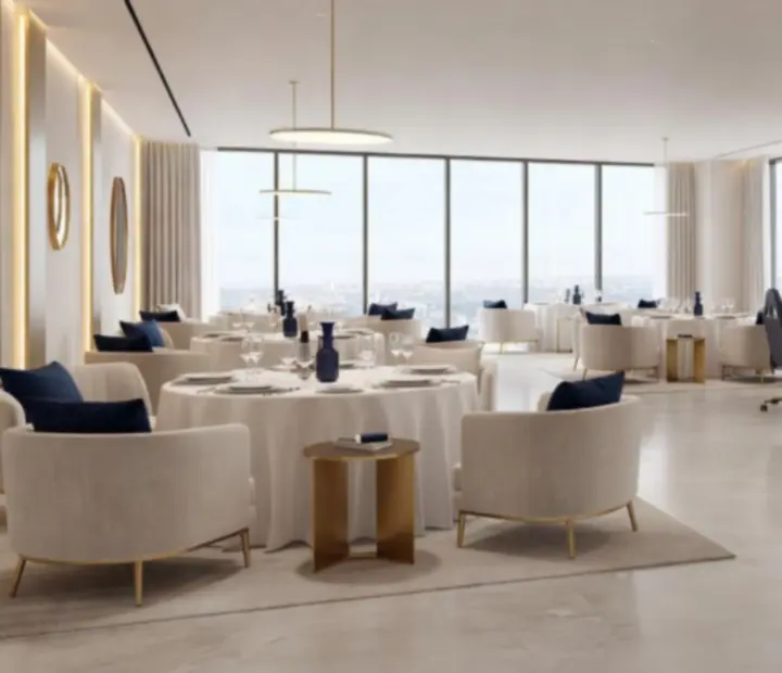 Intérieur luxueux d'un lieu d'événement prêt pour une kasinová párty